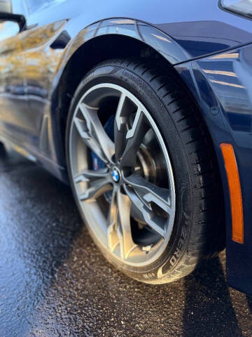 2021 BMW 5 Series M550i xDrive