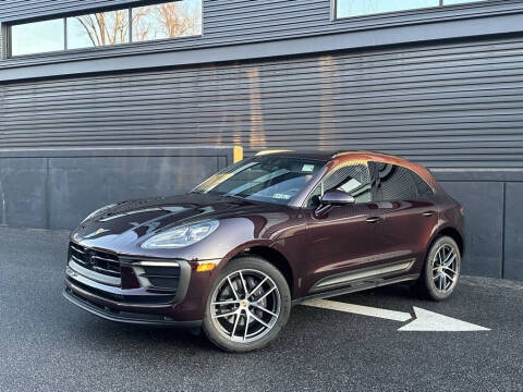 2025 Porsche Macan