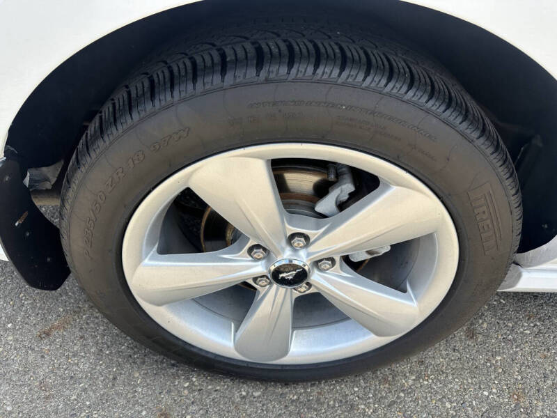 2014 Ford Mustang GT Premium