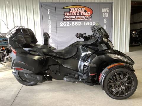 2016 Can-Am Spyder&#174; RT-S Special Seri