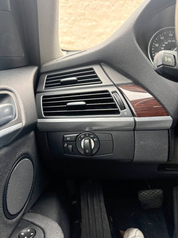 2009 BMW X5 xDrive30i