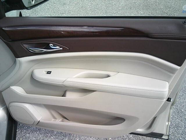 2011 Cadillac SRX Luxury Collection