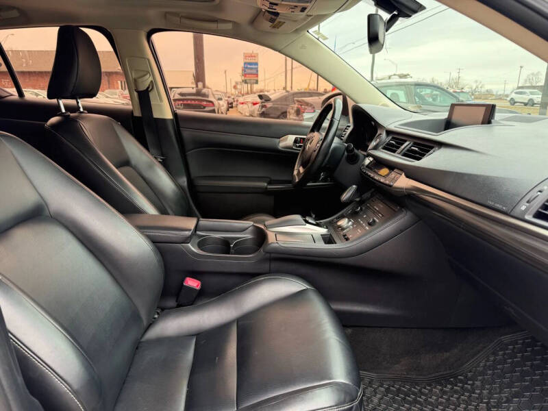2014 Lexus CT 200h