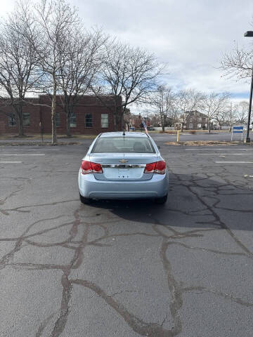 2011 Chevrolet Cruze LS