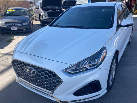 2018 Hyundai Sonata for sale at Kid Motors Inc in El Paso TX