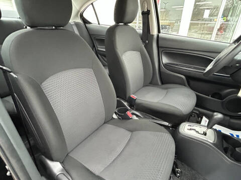 2024 Mitsubishi Mirage G4 ES