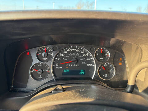 2016 Chevrolet Express LT 2500