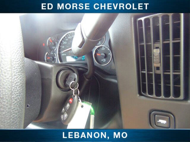 2025 Chevrolet Express 2500