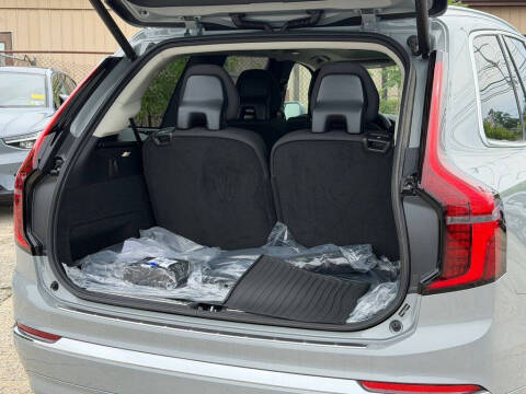 2026 Volvo XC90 B6 Plus 7P