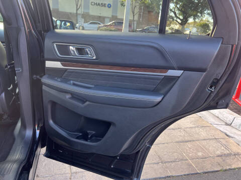 2016 Ford Explorer Platinum