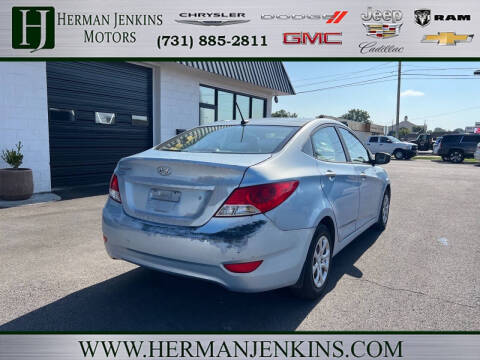 2013 Hyundai Accent GLS