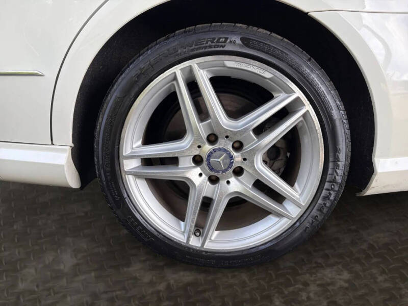 2011 Mercedes-Benz E-Class