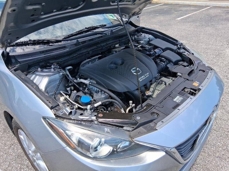 2015 Mazda MAZDA3 i Touring