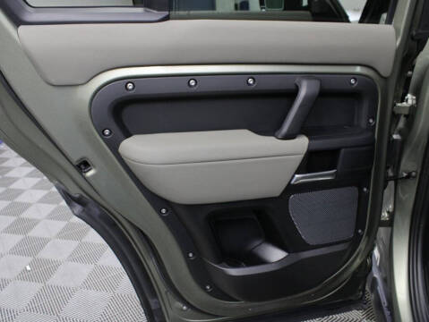 2020 Land Rover Defender 110 S