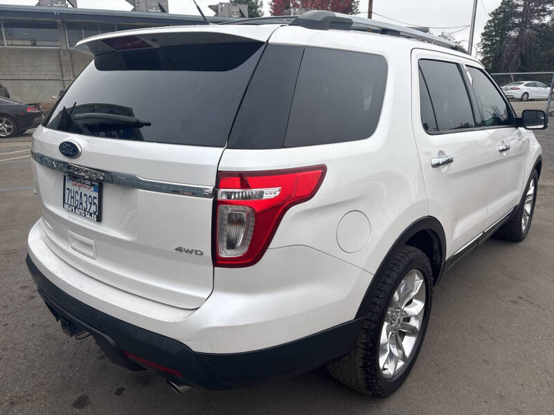 2012 Ford Explorer XLT