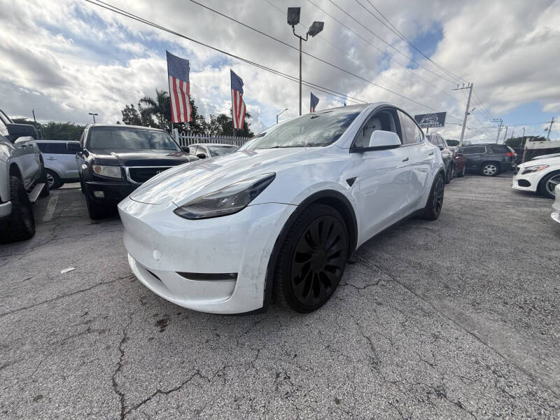 2022 Tesla Model Y Performance's photo