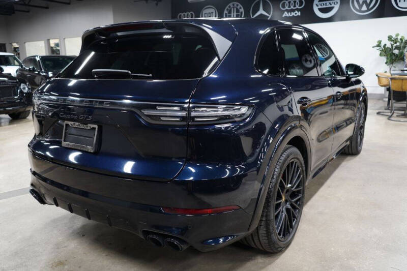 2023 Porsche Cayenne GTS