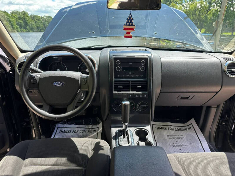 2010 Ford Explorer XLT