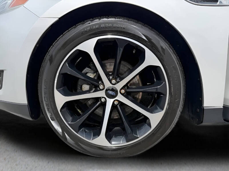 2014 Ford Taurus SEL