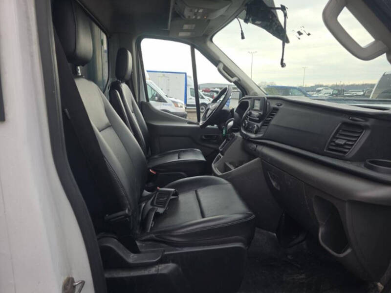 2022 Ford Transit