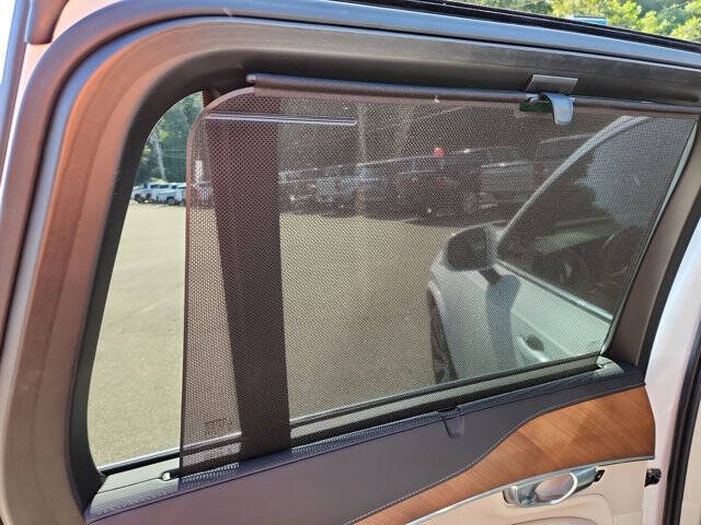 2020 Volvo XC90 T6 Inscription 6-Passenger