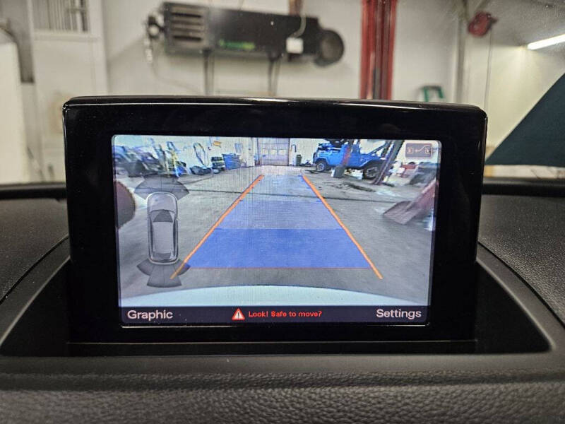 2018 Audi Q3 2.0T quattro Premium Plus