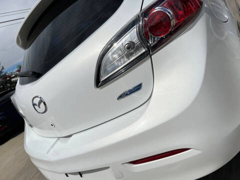 2013 Mazda MAZDA3 i Touring
