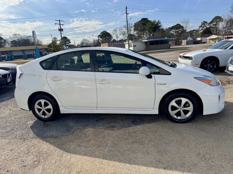 2013 Toyota Prius Two