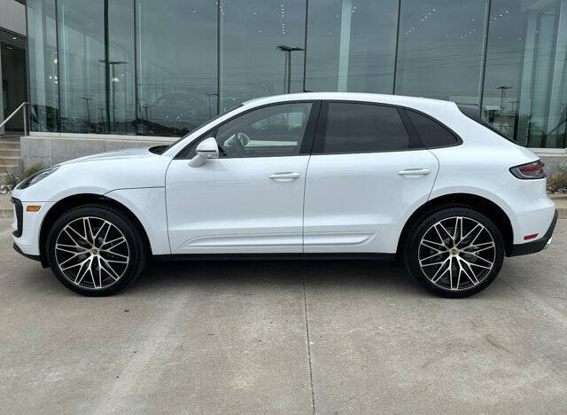 2026 Porsche Macan