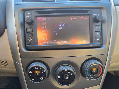 2013 Toyota Corolla LE