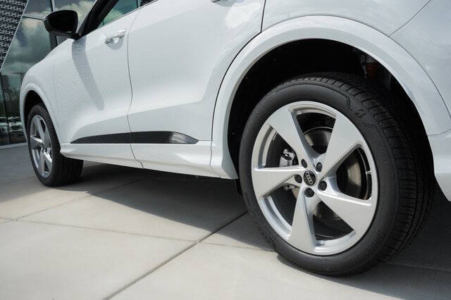 2025 Audi Q5 quattro Premium Plus TFSI