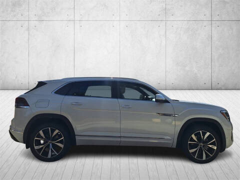 2026 Volkswagen Atlas Cross Sport SEL Premium R-Line 4Motion