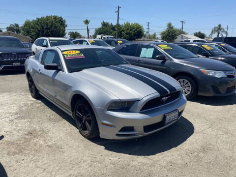 2013 Ford Mustang for sale at New Start Motors in Bakersfield CA