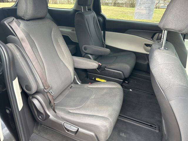 2022 Kia Carnival