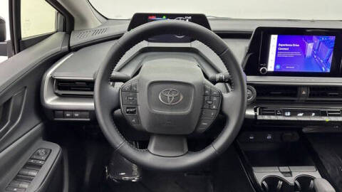 2025 Toyota Prius LE