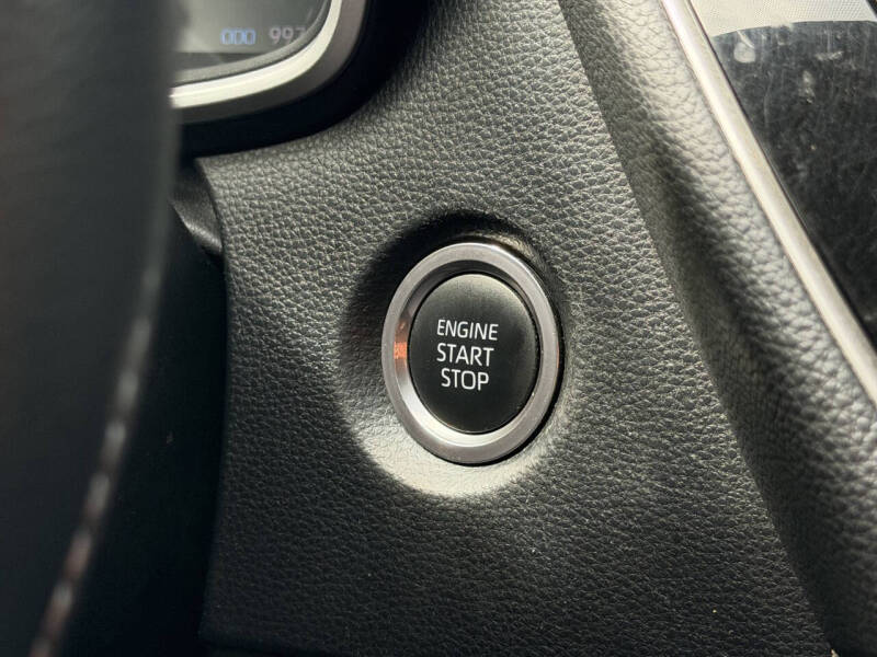 2019 Toyota Corolla Hatchback SE