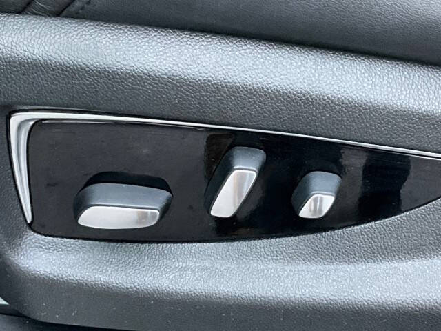 2020 Cadillac Escalade ESV Premium Luxury