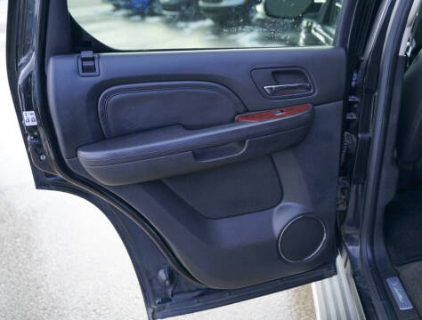 2012 Cadillac Escalade Luxury