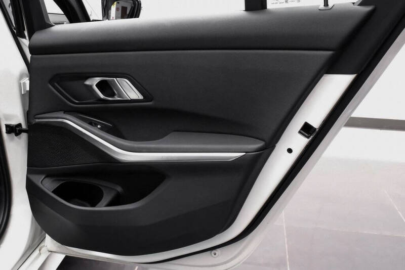 2020 BMW 3 Series 330i