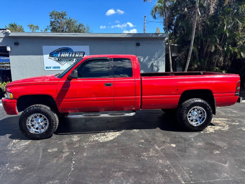 1999 Dodge Ram Pickup ST's photo