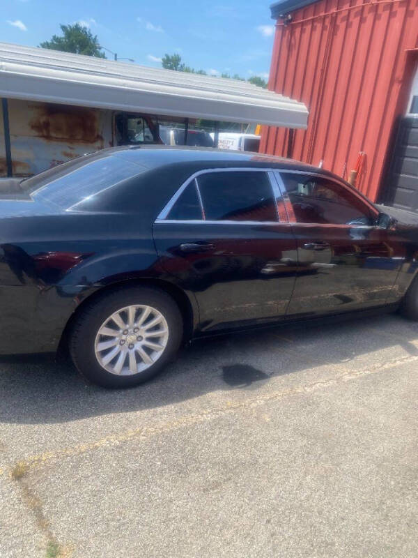 2013 Chrysler 300