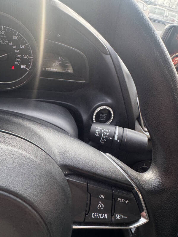 2017 Mazda MAZDA3 Sport