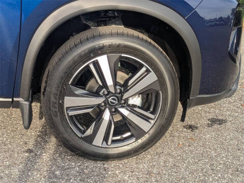 2025 Nissan Rogue SL