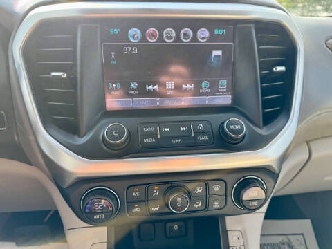 2017 GMC Acadia SLE-2