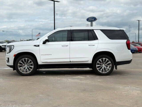 2022 GMC Yukon SLT