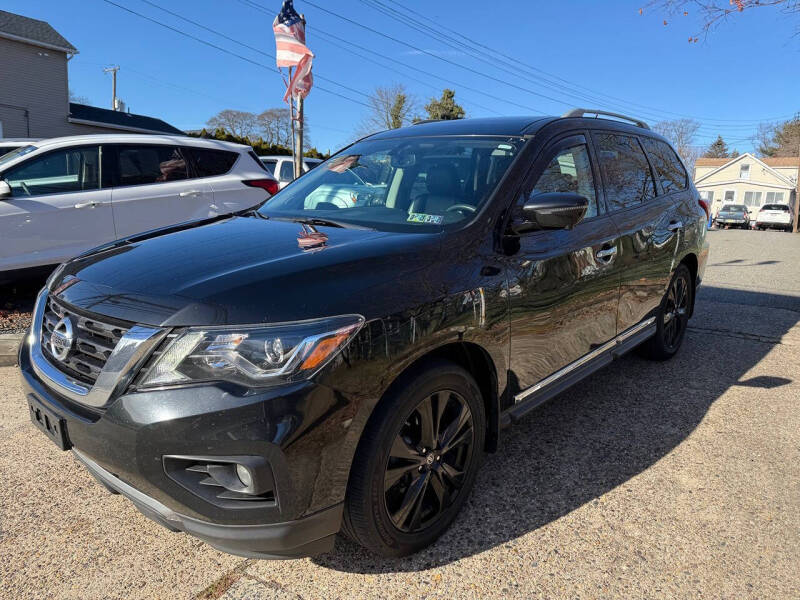 2017 Nissan Pathfinder Platinum