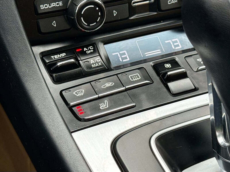 2015 Porsche 911 Carrera