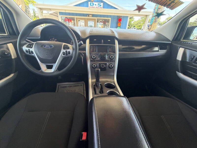 2012 Ford Edge SE