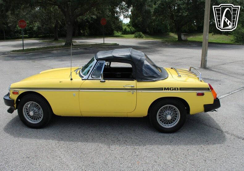 1975 MG B