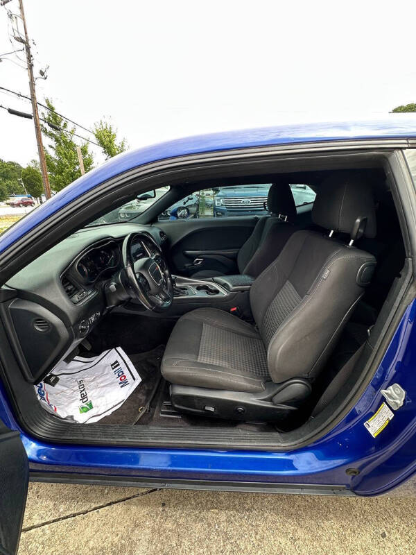 2018 Dodge Challenger SXT